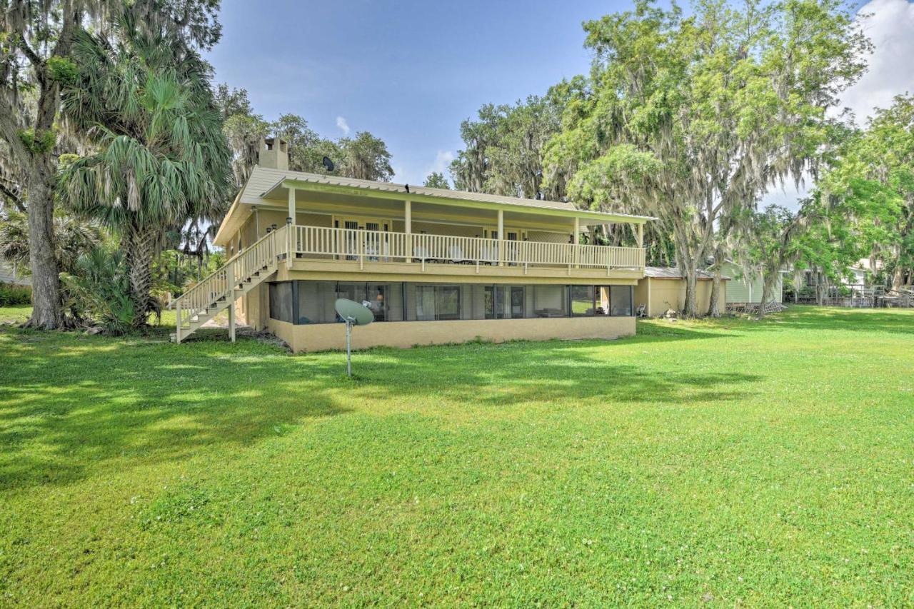 Waterfront Welaka Escape With Private Docks! Villa Exterior photo